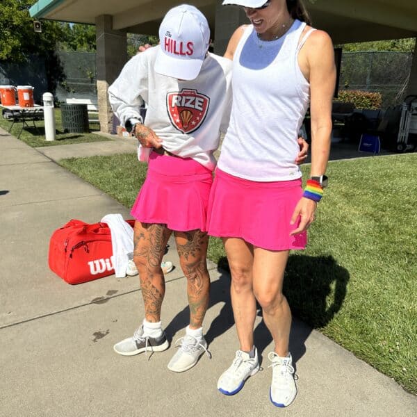 30379 breeze skirt pink poison